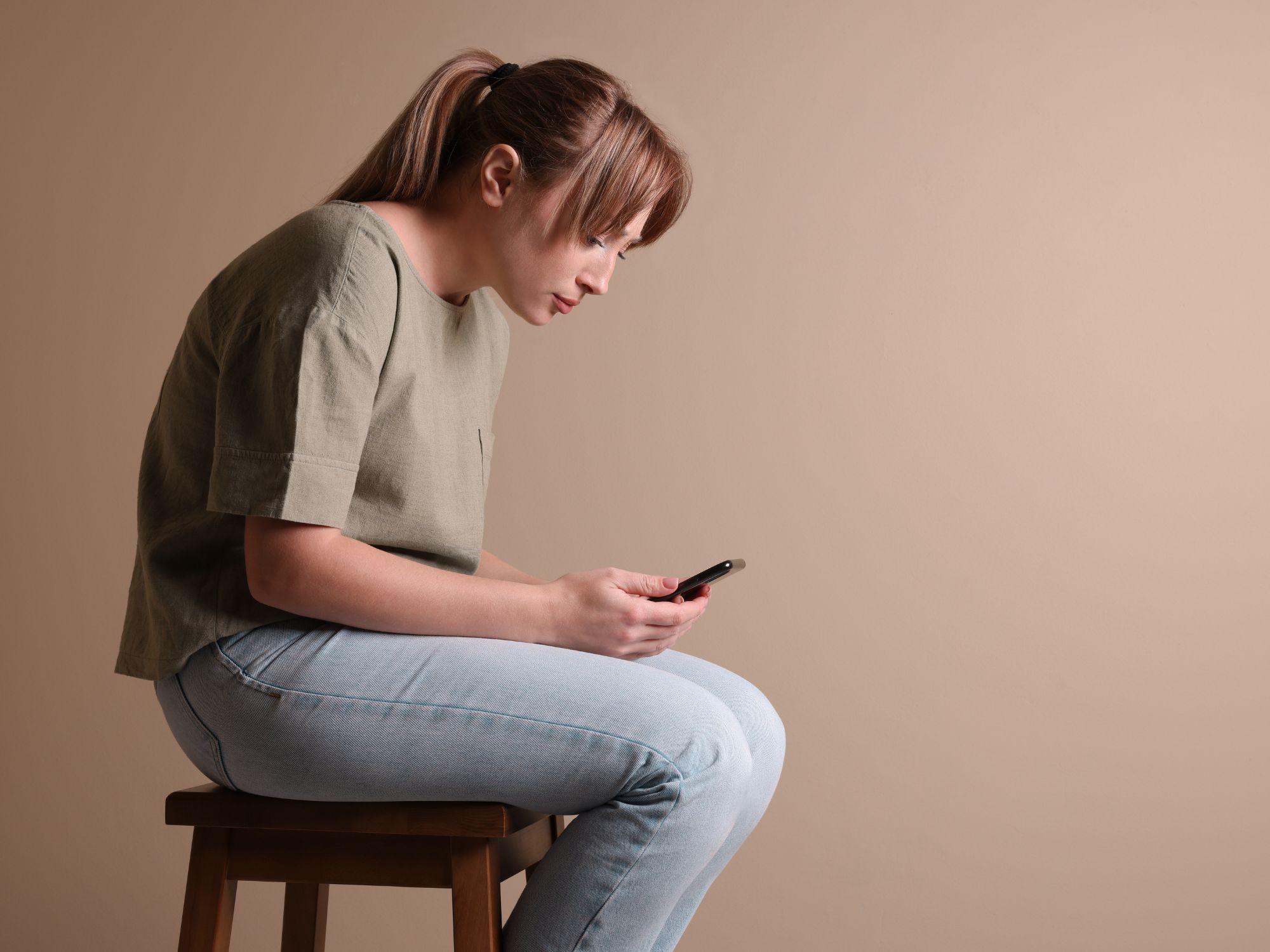 Posture in the Digital Age: Protecting Your Spine & Nervous System